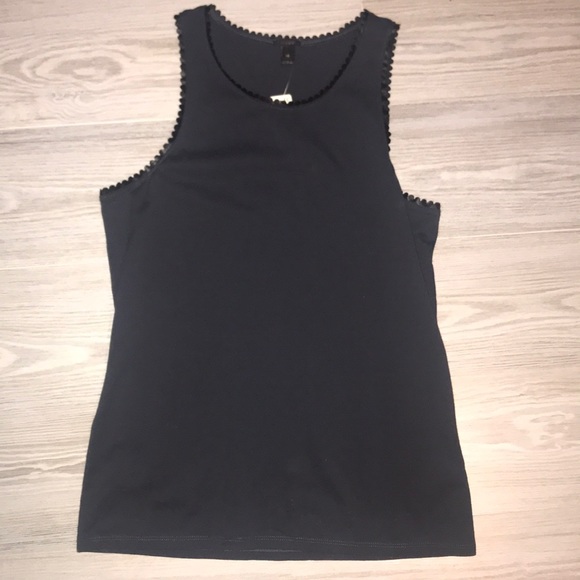 tank top - Picture 1 of 5